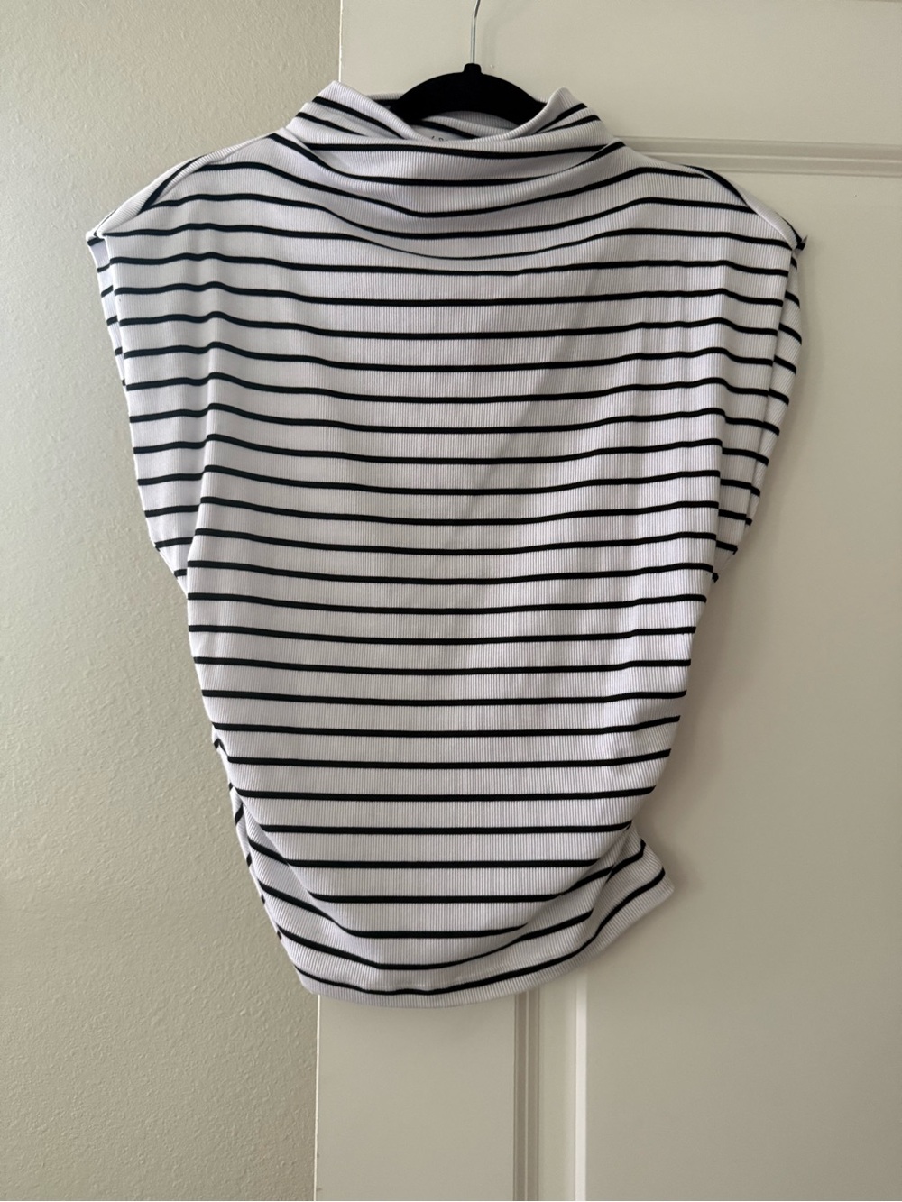 Evereve Michael Stars Stripe Amara Top